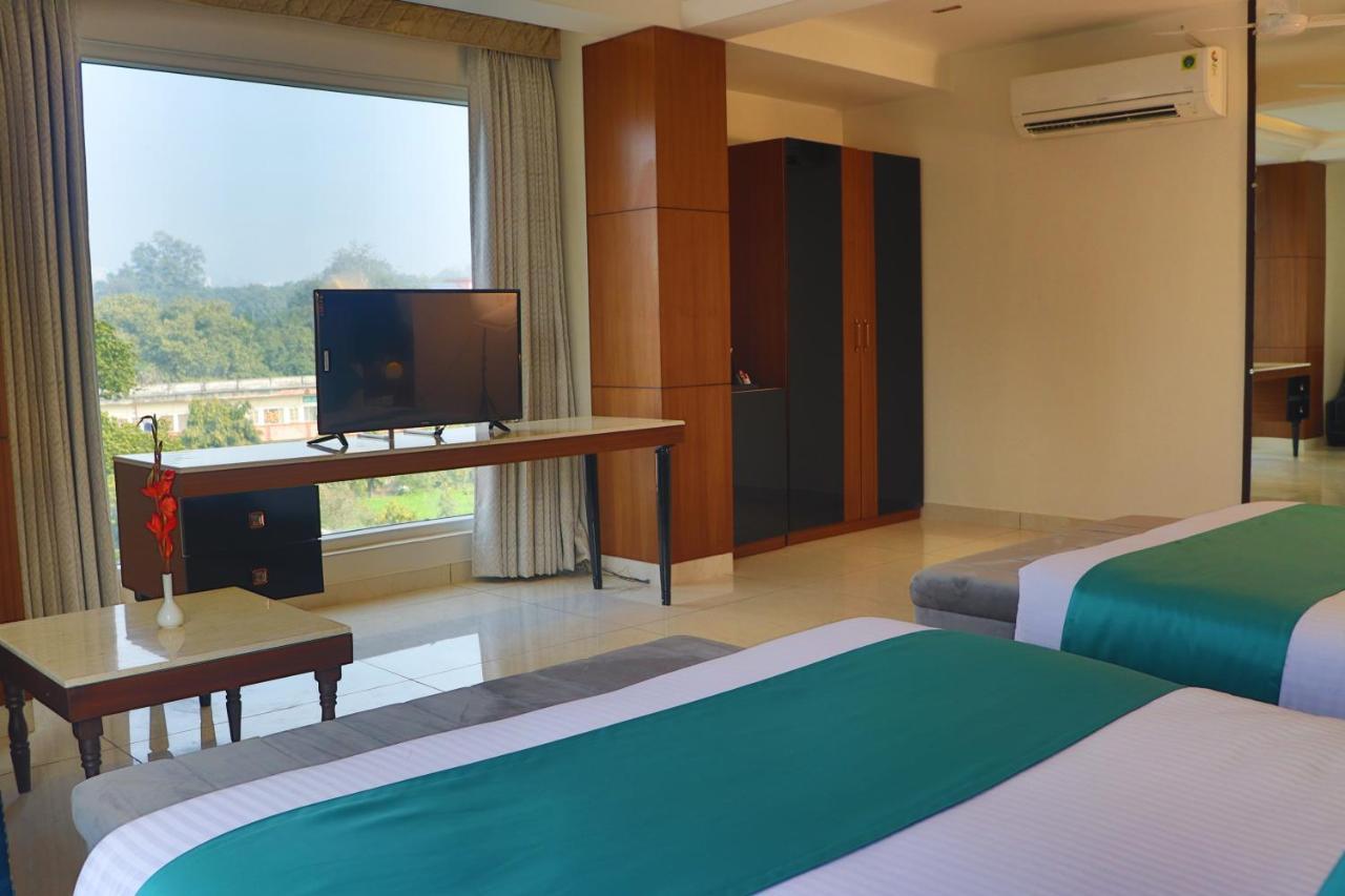 Hotel Green One Earth Rishīkesh Buitenkant foto